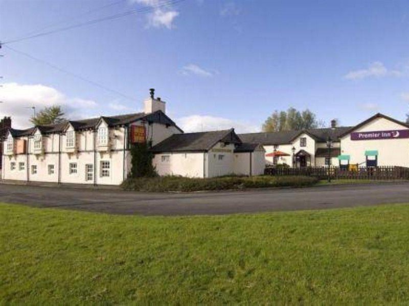 The Bluebird Inn At Samlesbury Preston  Exterior photo