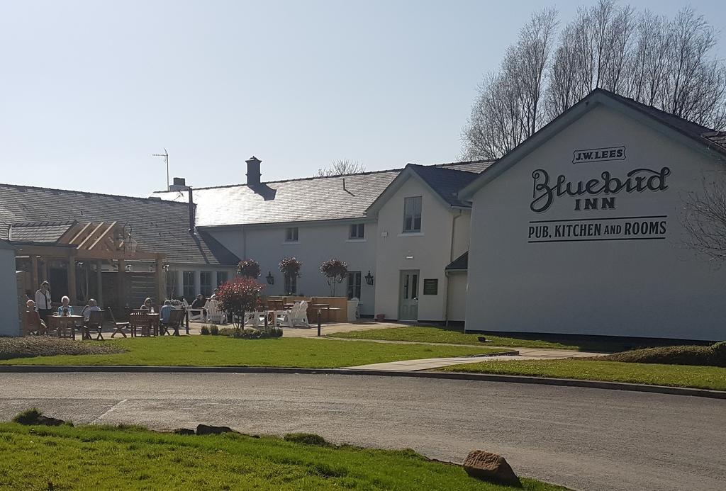 The Bluebird Inn At Samlesbury Preston  Exterior photo